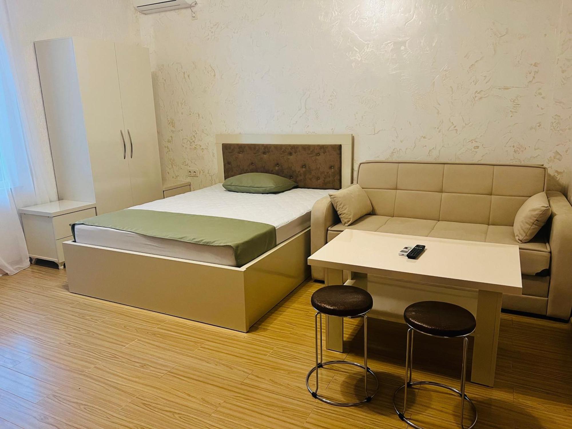 Apartments Nita Μπατούμι Εξωτερικό φωτογραφία