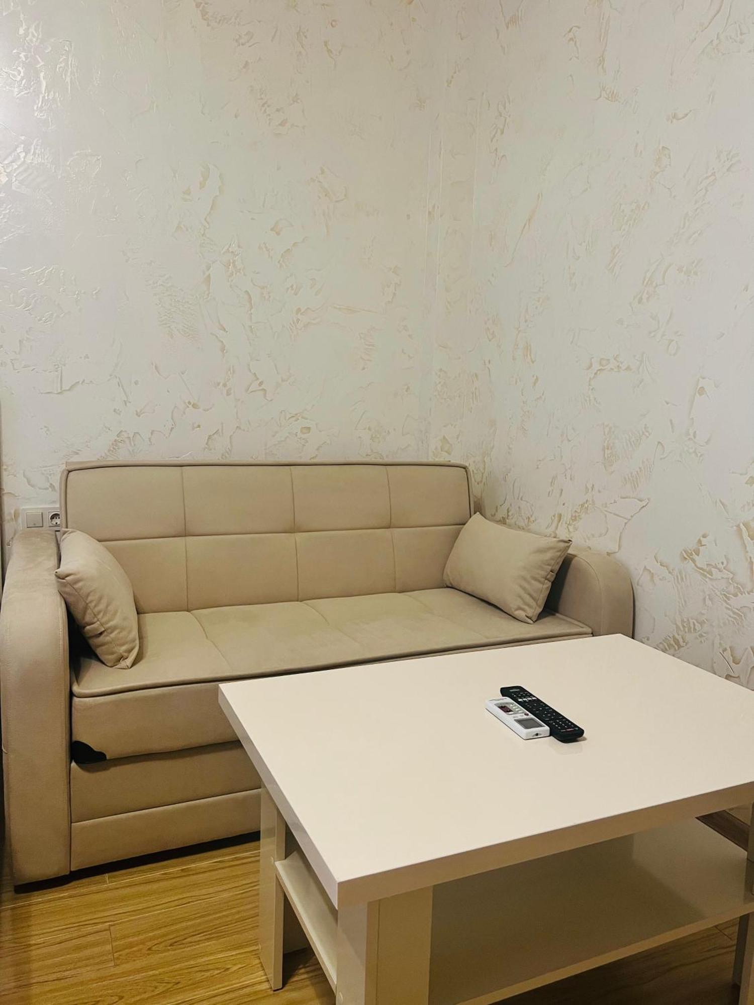 Apartments Nita Μπατούμι Εξωτερικό φωτογραφία