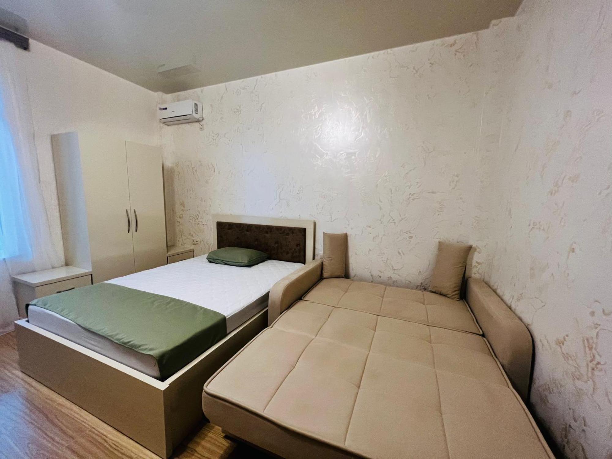 Apartments Nita Μπατούμι Εξωτερικό φωτογραφία