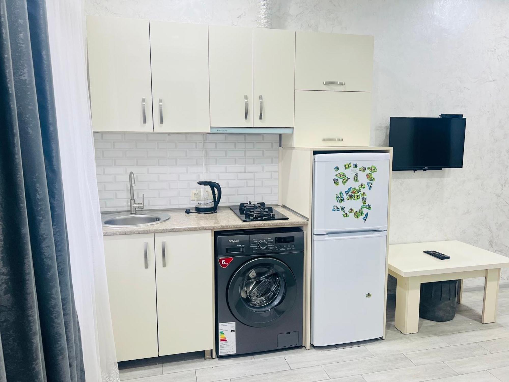 Apartments Nita Μπατούμι Εξωτερικό φωτογραφία