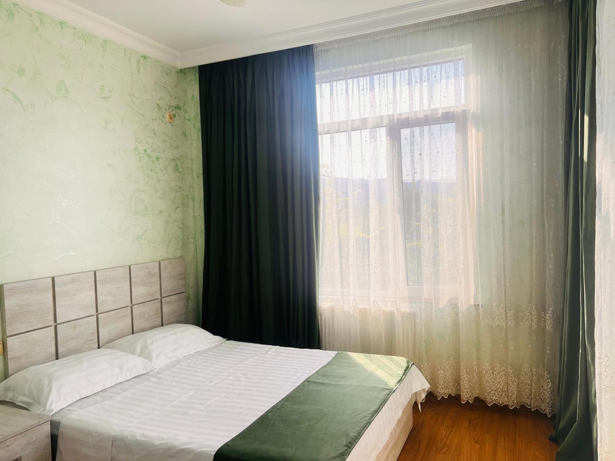 Apartments Nita Μπατούμι Εξωτερικό φωτογραφία