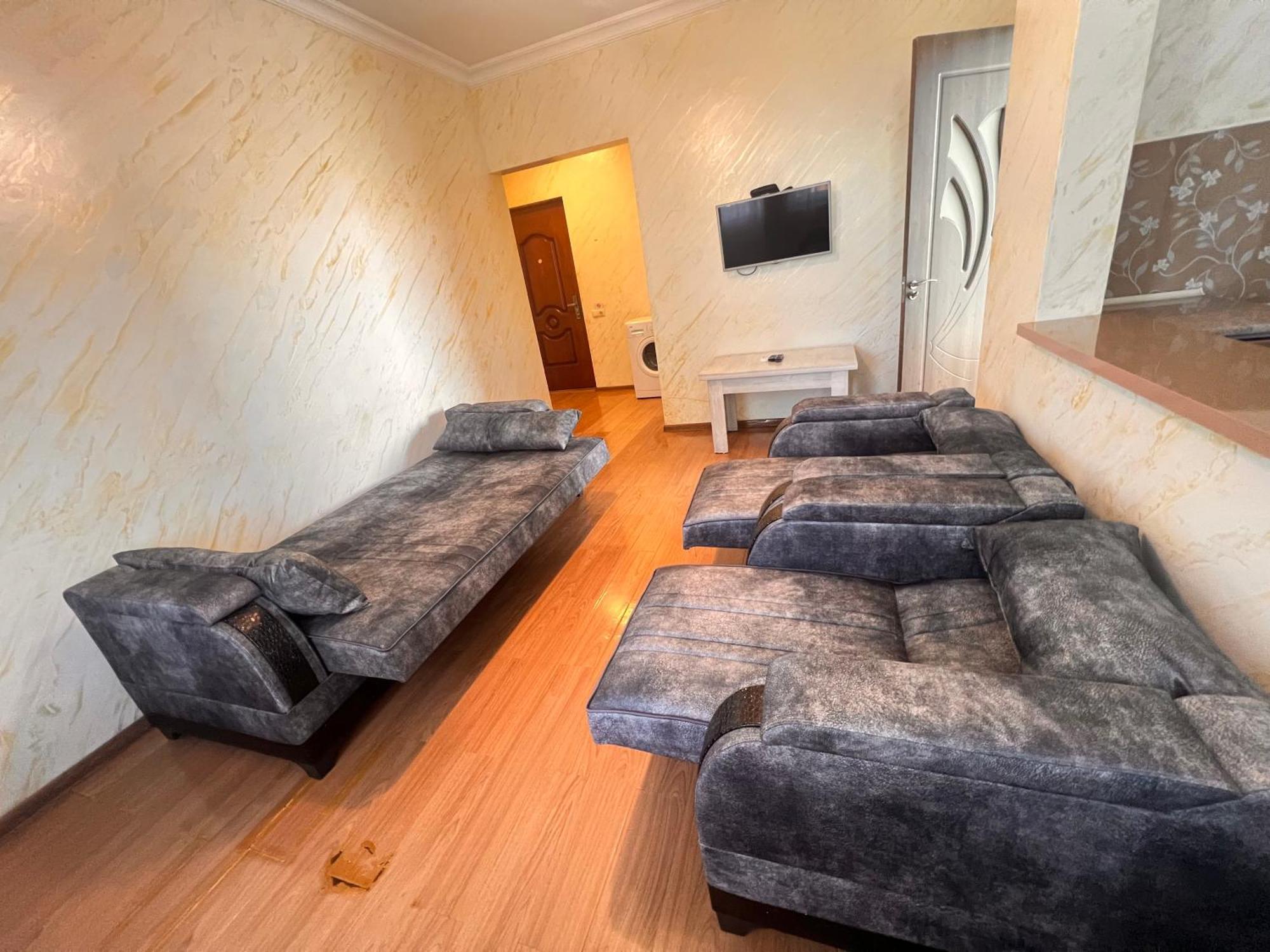 Apartments Nita Μπατούμι Εξωτερικό φωτογραφία